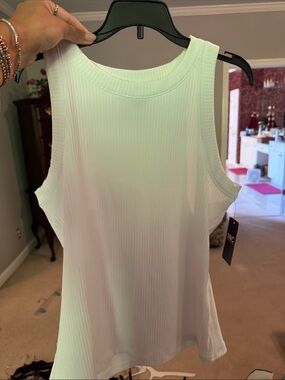 INC International Concepts White Ribbed Scoop Tank